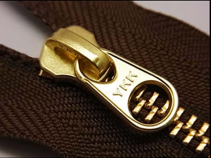 ファスナー　YKK